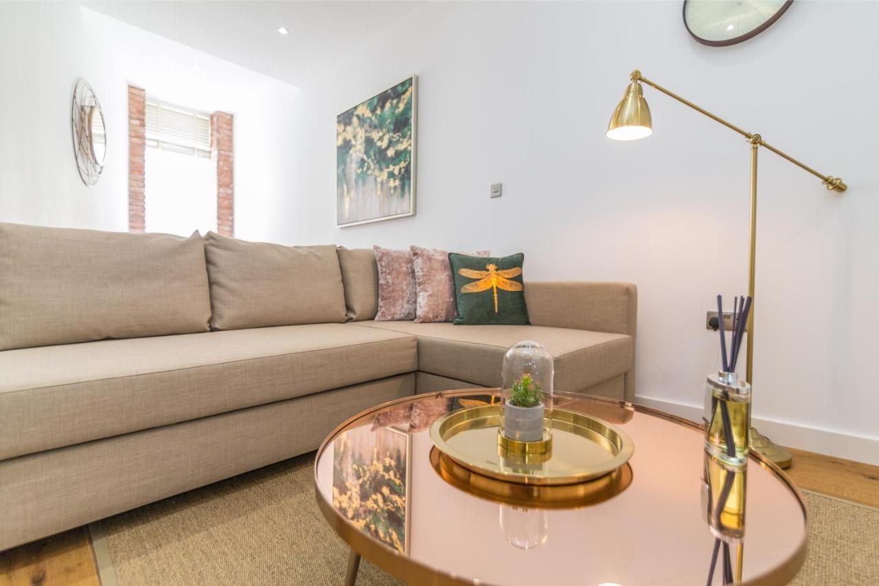Houndsgate Court, Nottingham Apartment Exterior photo